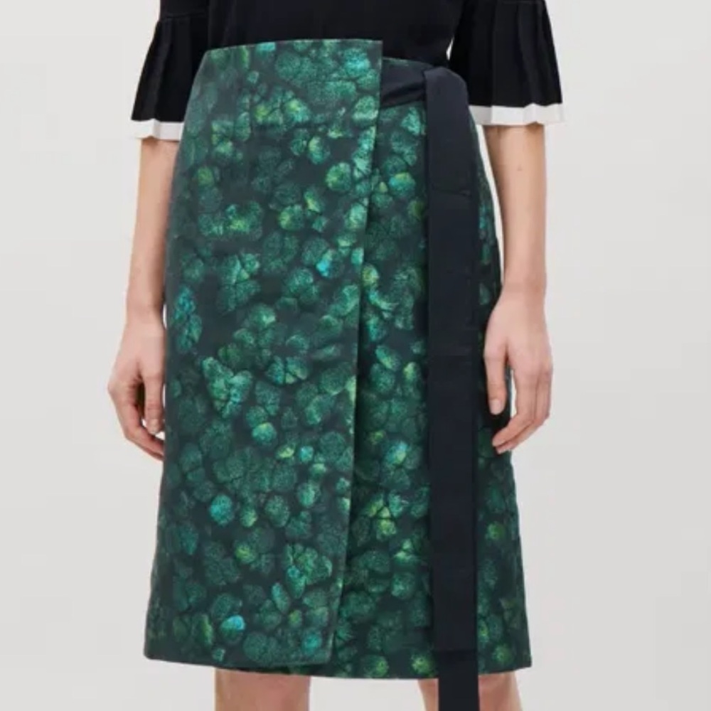 🌿 COS Jacquard Abstract Wrap Skirt 🌿